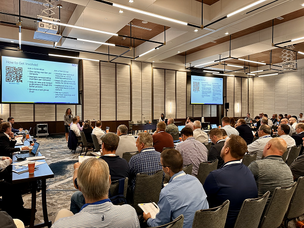 full meeting room during NGA Glass Conference: Milwaukee