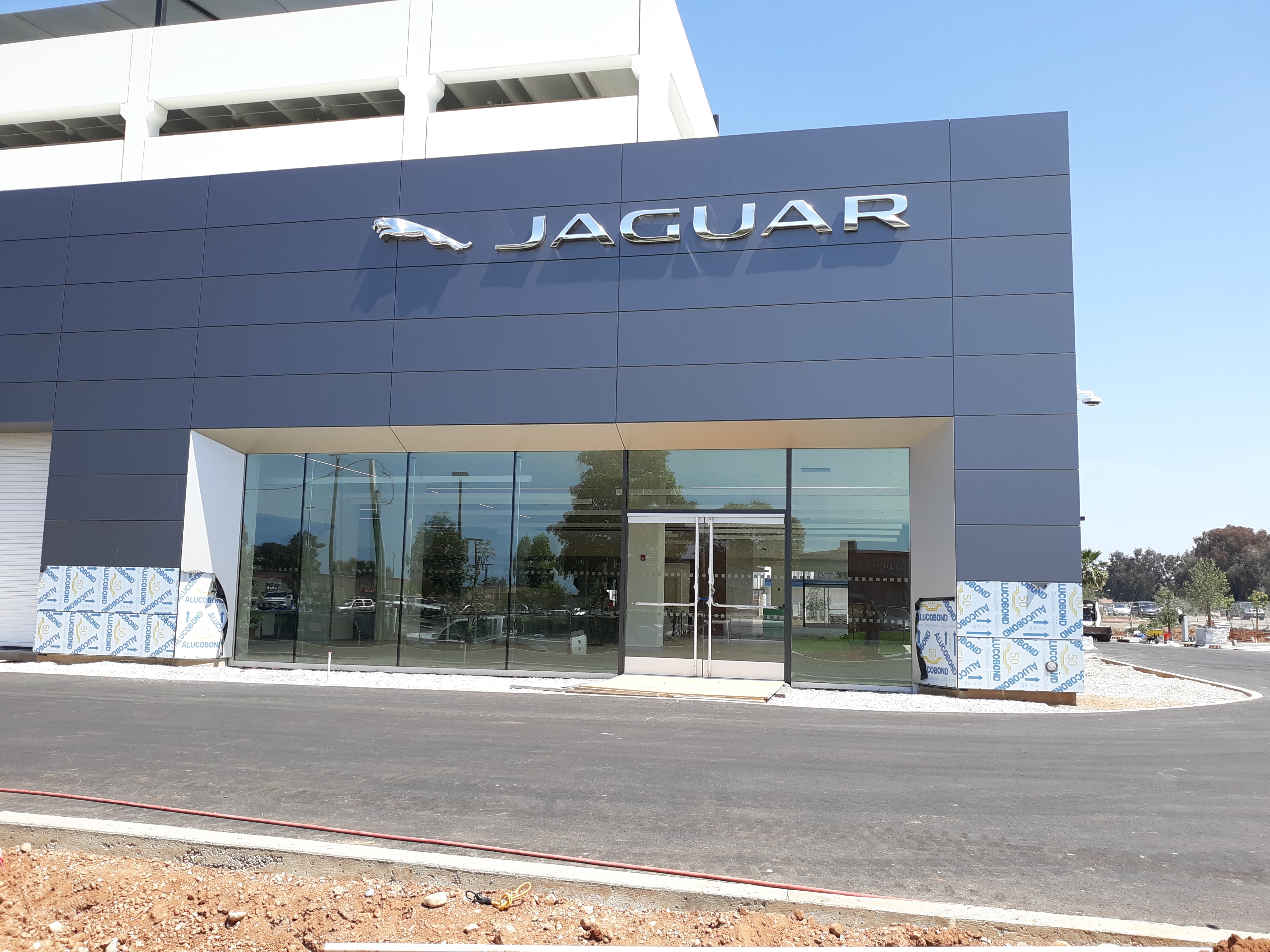 Discount Glass & Mirror Jaquar project