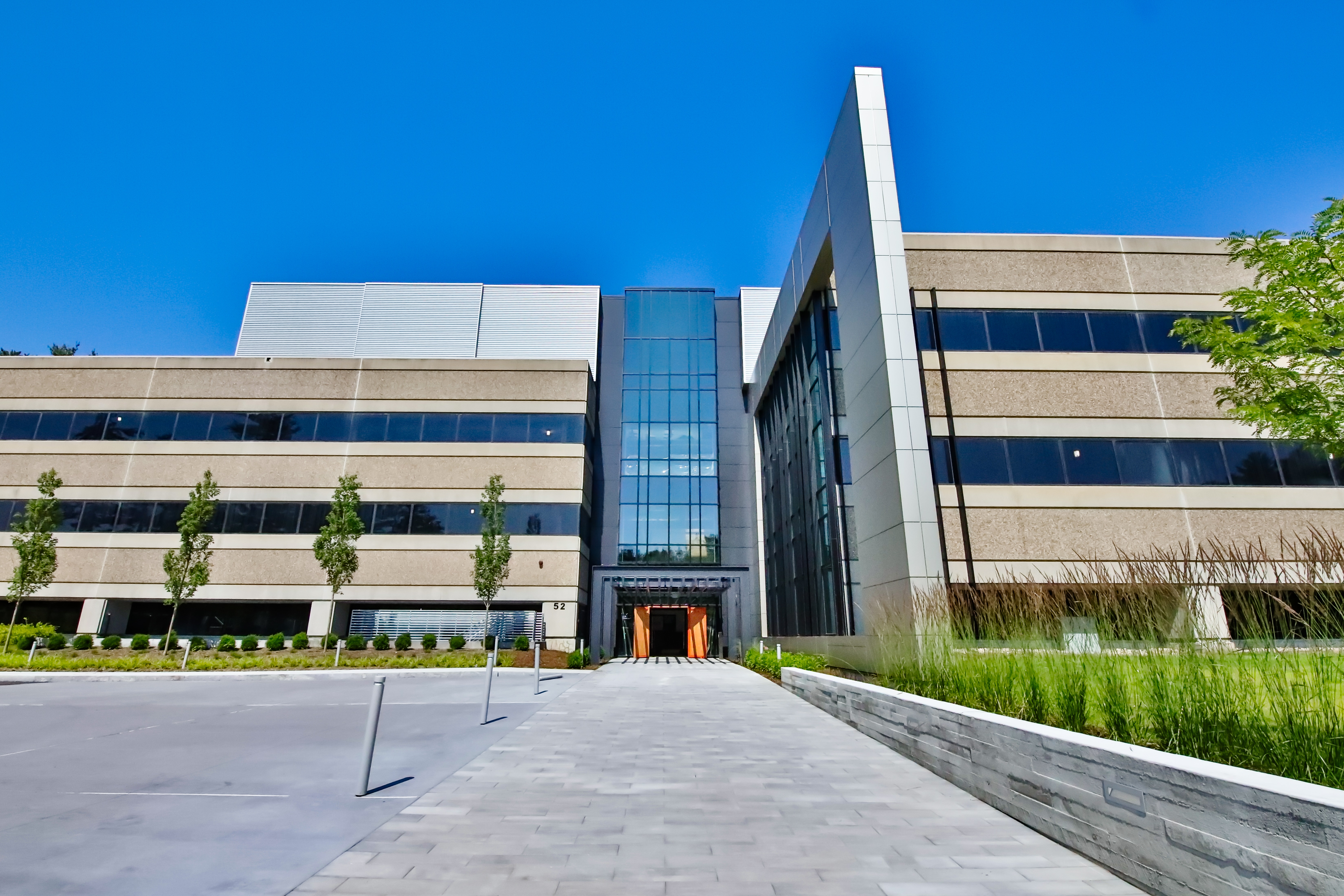 Lockheed Architectural Solutions project exterior