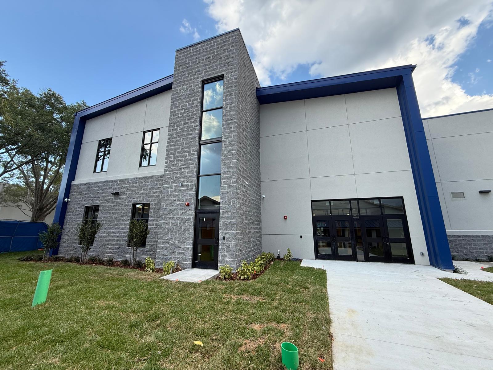 glass entrance system for school