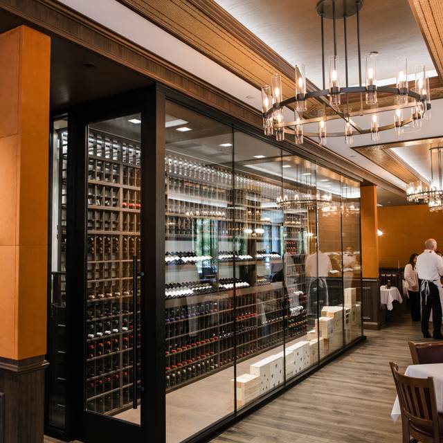 Wolfgang’s Steakhouse